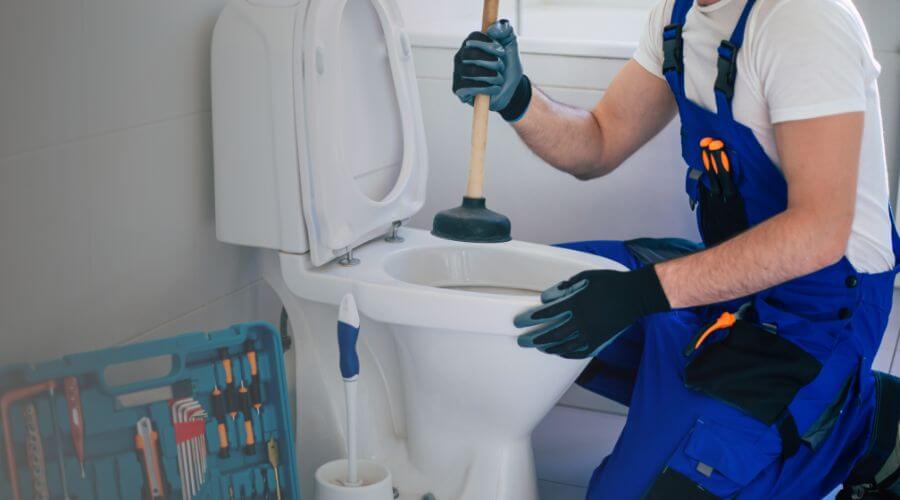 Professional septic pumping service in Sutherland Springs, TX
